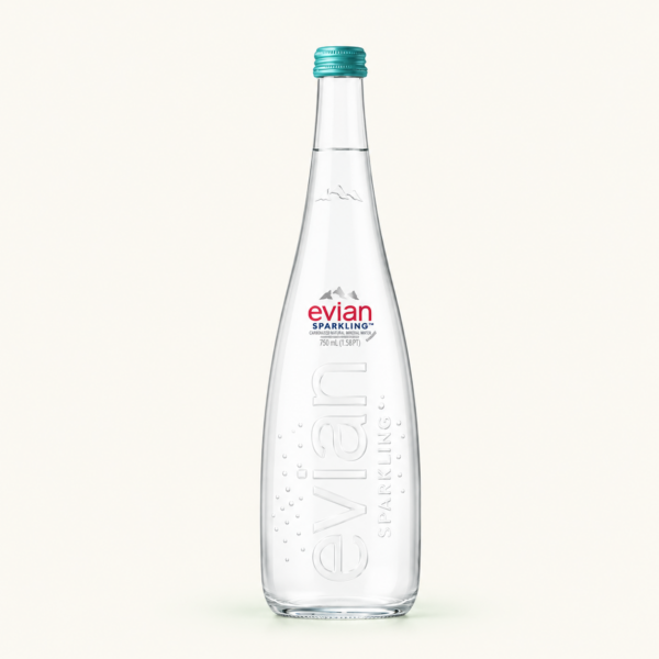 מים מינרליים מוגזים Evian, זכוכית, ‏750 מ״ל
