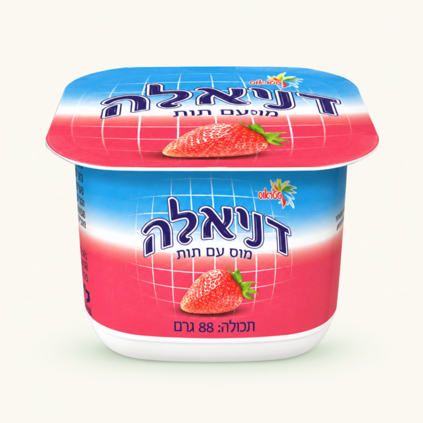 מעדן דניאלה מוקצף בטעם תות, ‏88 גרם